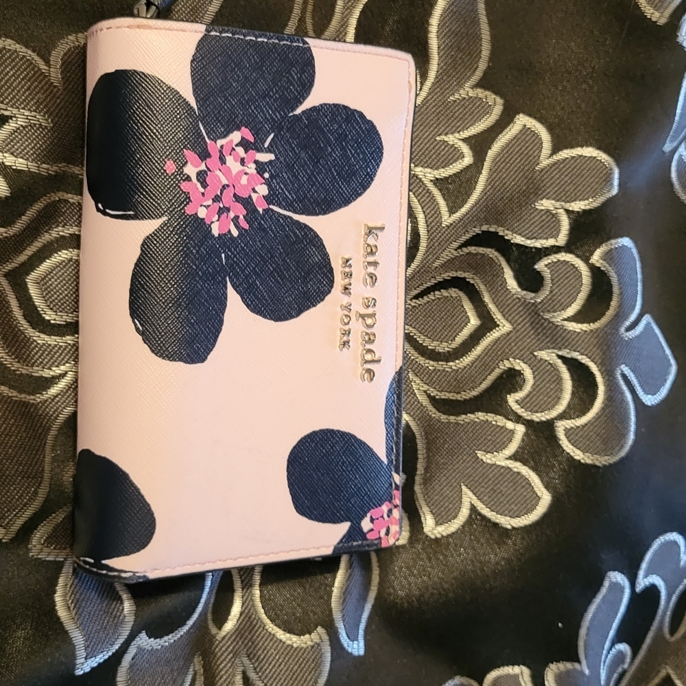 Kate spade wallet